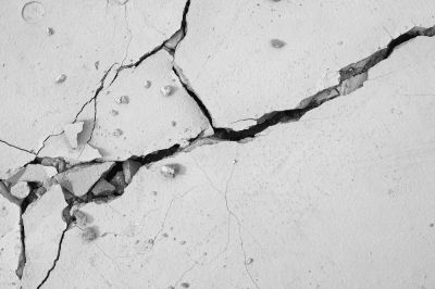 Fix Cracks in Concrete!